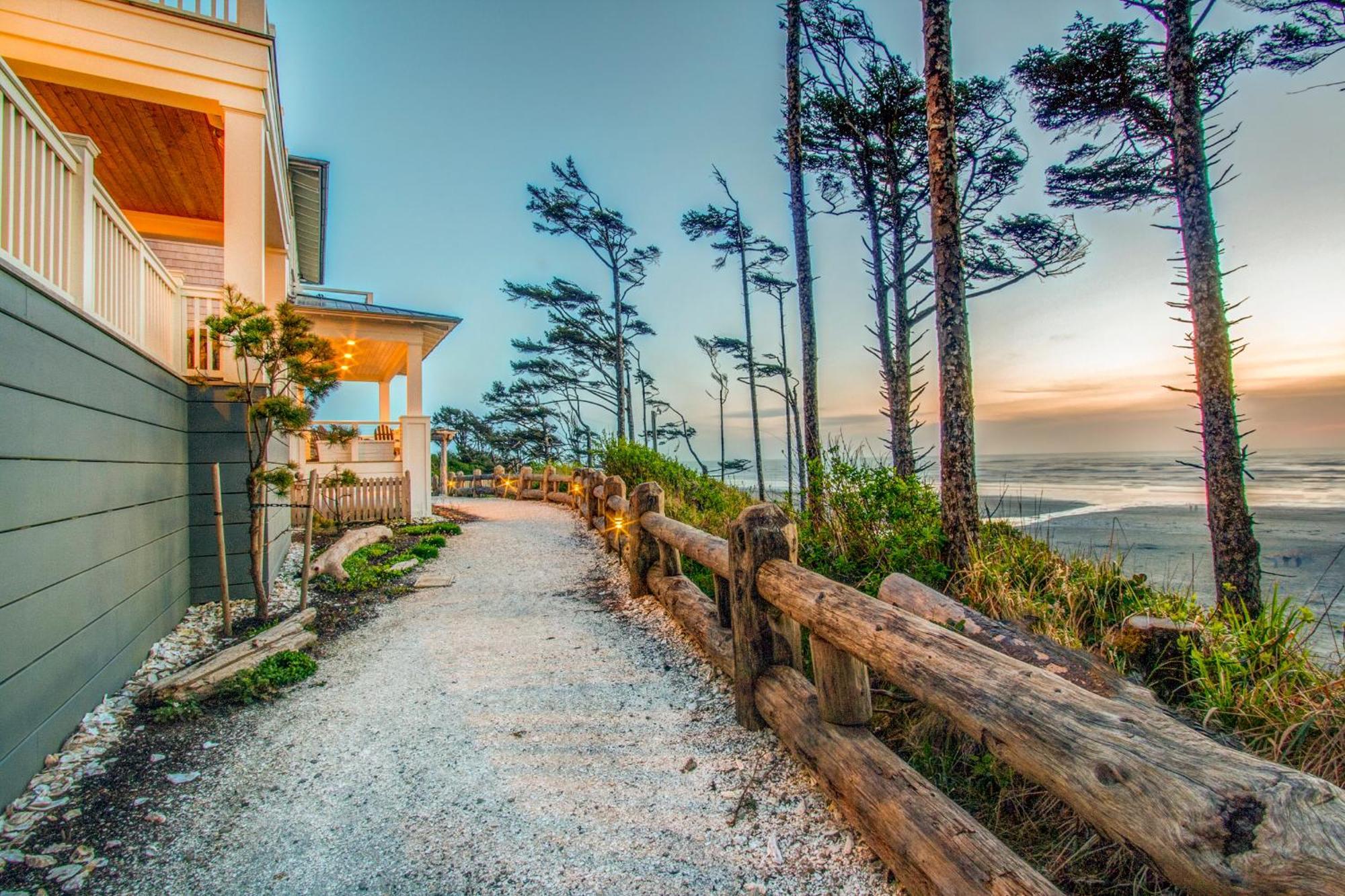 Beach Bluff By Seabrook Hospitality Пасифик-Бич Экстерьер фото